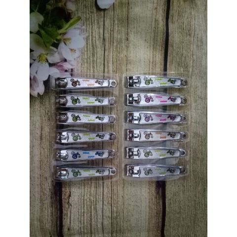 Bấm móng sắc bén