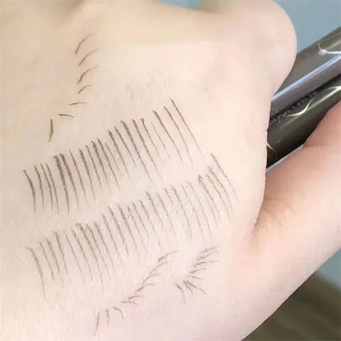 HOT Bút Kẻ Mắt Dạng Lỏng 3 Màu tùy chọn lựa Lâu Trôi chống hút Nước 788319