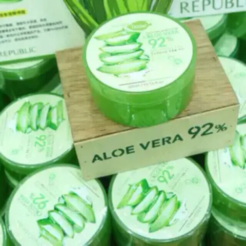 Gel lô hội  của thương hiệu 100% 300ml 788482
