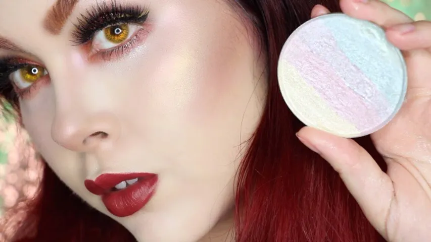 Follow 28/11 Phấn highlight Too Faced Rainbow Strobe Highlighter gam màu cầu vồng đầy khác biệt 788552