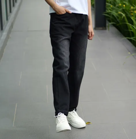 Quần Jean Baggy Ống Suông Unisex Màu Đen Wash - Quần Jean Nam Nữ Có Túi Tiện Lợi - Thời Trang Thoải Mái 100% Cotton