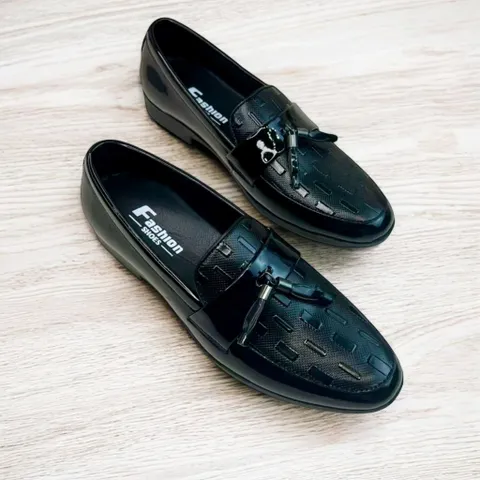 Giày Tây Nam Loafer Da Bóng Phối Chuông Đẹp Giày Âu Nam Chụp Kỷ Yếu Lịch Lãm Công Sở Đế Mềm Khâu Chắc Chắn Bền RUNO G26