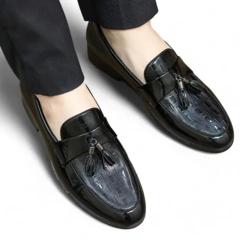 Giày Âu Nam Loafer Da Bóng Đen Cao Cấp Giày Tây Nam Chụp Kỷ Yếu Phối Chuông Công Sở Đế Mềm Khâu Viền Bền Đẹp Rẻ RUNO G26
