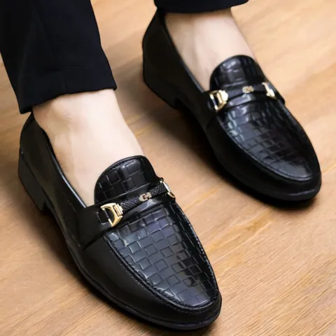 Giày Âu Nam Công Sở Loafer Đen Bóng Giày Tây Nam Trẻ Trung Giày Nam Giá Rẻ Tại Xưởng Khâu Đế Bền Đẹp RUNO G35