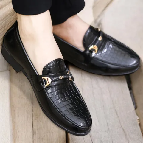 Giày Âu Nam Công Sở Loafer Đen Bóng Giày Tây Nam Trẻ Trung Giày Nam Giá Rẻ Tại Xưởng Khâu Đế Bền Đẹp RUNO G35