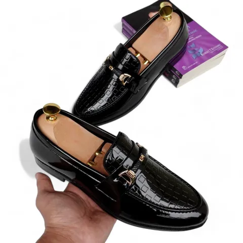 Giày Âu Nam Công Sở Loafer Đen Bóng Giày Tây Nam Trẻ Trung Giày Nam Giá Rẻ Tại Xưởng Khâu Đế Bền Đẹp RUNO G35