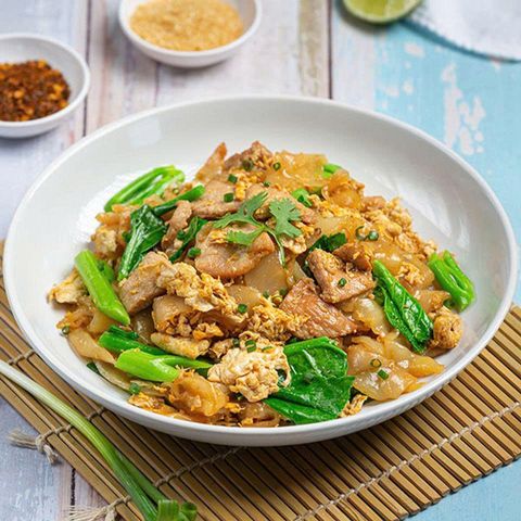 Bột Ngọt Ajinomoto Nhật Bản Gói 1Kg, làm từ mật mía hoặc tinh bột khoai mì qua công nghệ lên men tự nhiên