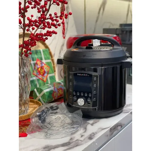NỒI ÁP SUẤT ĐA NĂNG INSTANT POT 10 IN 1 PRO ,BẢO HÀNH CHÍNH HÃNG 12 THÁNG