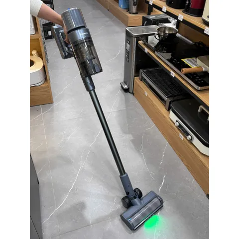 MÁY HÚT BỤI CẦM TAY PANASONIC LỰC HÚT 28.000PA