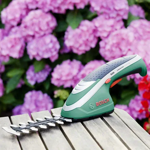 Máy cắt cỏ tỉa cây Bosch ISIO 3