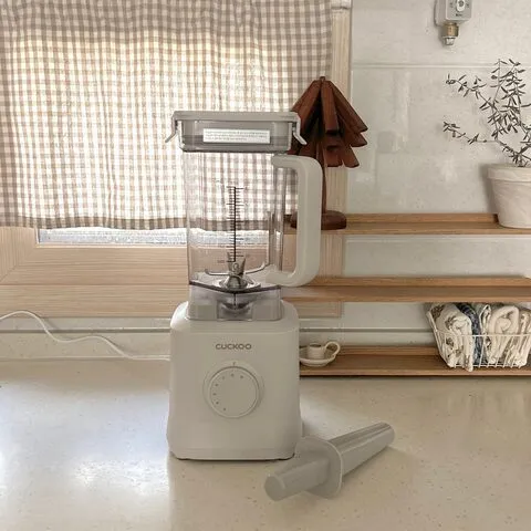 MÁY XAY SINH TỐ CUCKOO CFM-L200XW 1600W ,BẢO HÀNH 12 THÁNG
