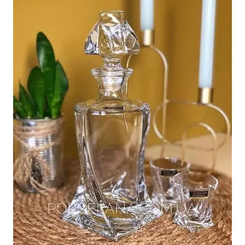 Bộ Bình Rượu Kèm 6 Cốc Pha Lê Bohemia Quadro