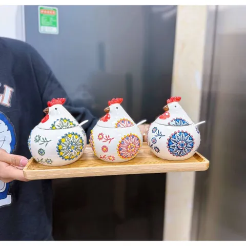 Sét 3 hũ đựng gia vị con gà kèm khay,thìa Tregoer.
