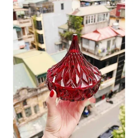 Thố kẹo Godinger Hersey Kiss