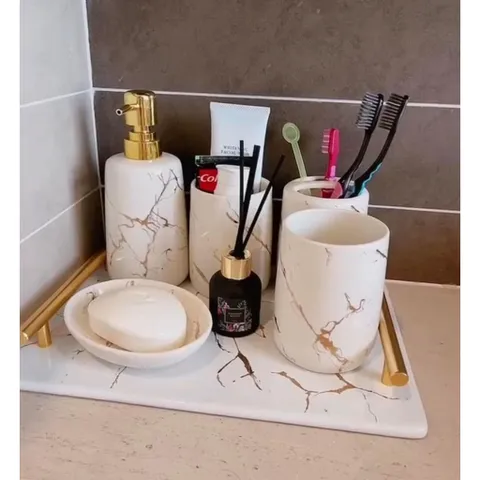 Set nhà tắm vân đá cẩm thạch