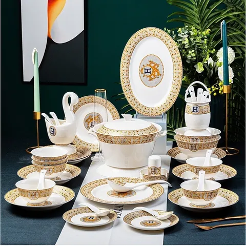 Bộ bát 60 món hoàng gia Châu Âu cao cấp.