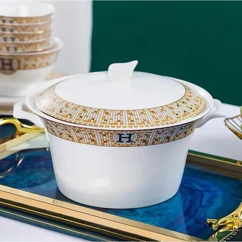 Bộ bát 60 món hoàng gia Châu Âu cao cấp.