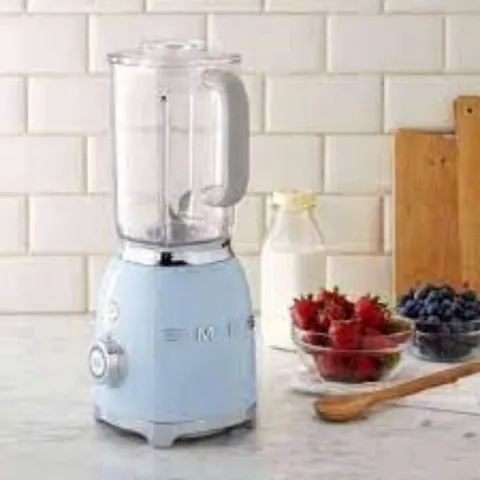 MÁY XAY SINH TỐ SMEG BLF03 nhiều màu (Hàng Đức)