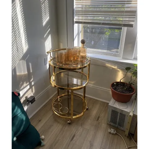 Bar cart Safavieh tròn 3 tầng