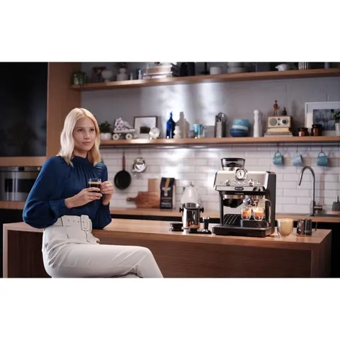 MÁY PHA CÀ PHÊ DELONGHI EC9155.MB , BẢO HÀNH 12 THÁNG