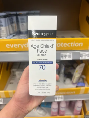 Neutrogena Age Shield Protection oil-free sunscreen Broad Spectrum SPF 70 88ml
