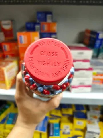 Viên uống giảm đau, hạ sốt Kirkland Signature Extra Strength Acetaminophen Gelcaps, hàm lượng 500 mg.