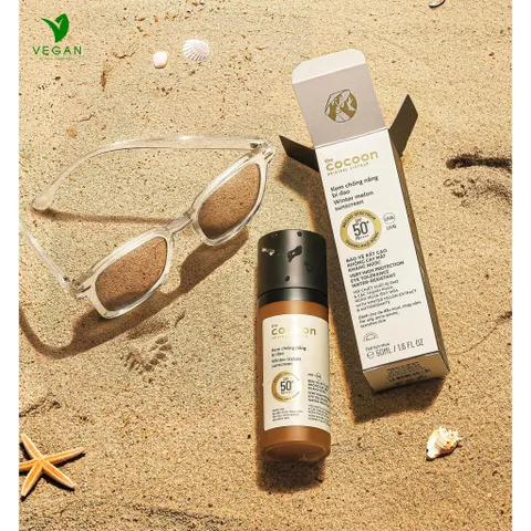 Kem chống nắng bí đao Cocoon 50ml quang phổ rộng, bảo vệ rất cao SPF 50 +, PA ++++ mỹ phẩm thuần chay