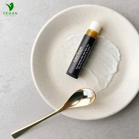 Son dưỡng môi dầu dừa bến tre the Cocoon Việt Nam 5g VEGAN - Mỹ phẩm thuần chay