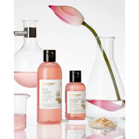 [SVIP] - Toner Nước cân bằng da Sen Hậu Giang Cocoon 310ml thuần chay