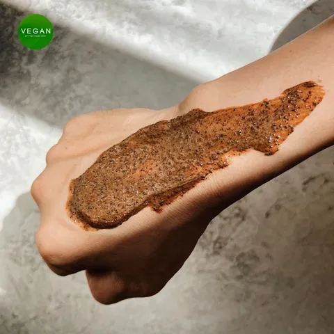 Combo Cà phê Đắklắk làm sạch da chết Body Cocoon 200ml HŨ + tẩy da chết môi Cà phê đắk lắk Cocoon 5g