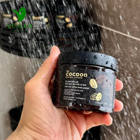 Combo 1 Hũ Tẩy da chết Cơ thể Cà phê Đắk Lắk Cocoon 200ml + 1 Túi Refill Tẩy da chết Cà phê 200ml