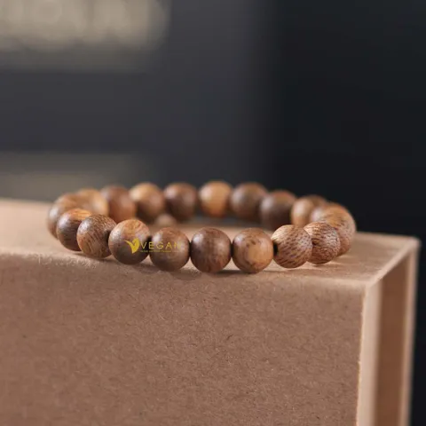 Vòng tay trầm hương VEGAN làm quà tặng cho bé