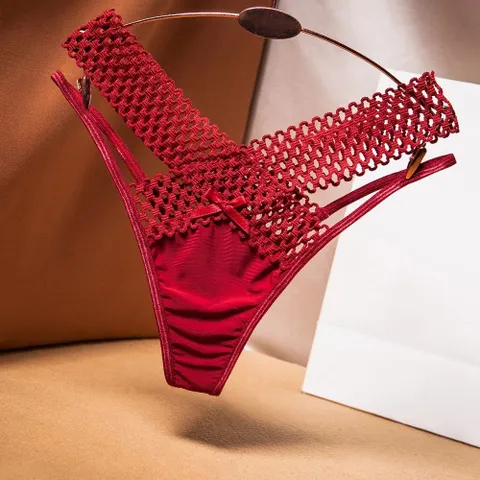 Quần Lót Sexy Phối Ren Cạp Chéo Chip Nữ Cao Cấp Lụa Băng  - T349 Đỏ