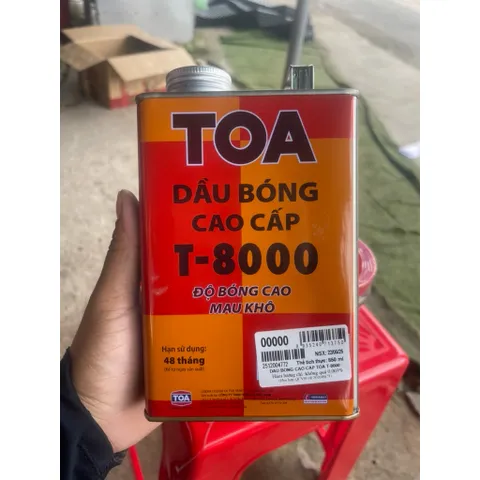 Dầu bóng cao cấp TOA T-8000 (lon 850ml)