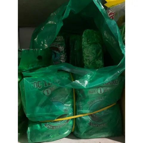 Trà Ngọc trang dứa nhỏ ( 1 lốc 6 gói )