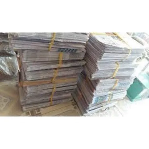 Giấy báo Hàn Quốc gói hàng  1kg (mới 95%)