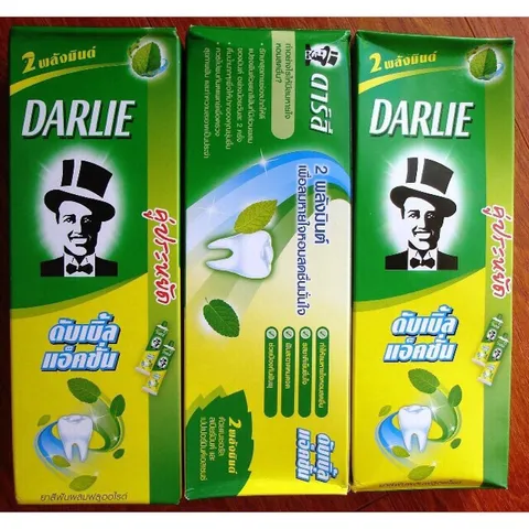 Kem đánh răng Darlie trắng sáng tinh chất chanh bạc hà của Darlie 170g 792857