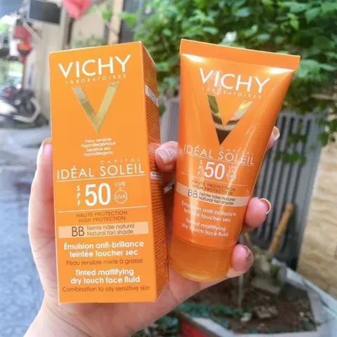 Kem chống nắng Vichy Ideal Soleil SPF 50+ 50ml 793433