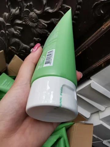 Sữa Rửa Mặt Chiết Xuất Từ Trà Xanh Innisfree Green Tea Foam Cleanser mẫu mới 793455