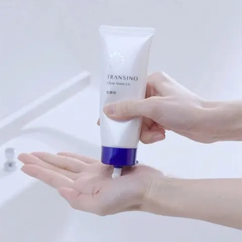 Sữa Rửa Mặt Transino Clear Wash EX 100g Nhật Bản Giúp Da Sạch Mịn, Sáng