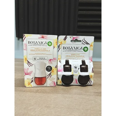 [Úc Botanica - Air Wick] Máy phát tinh dầu cắm điện và set lõi tinh dầu nạp lại/châm lại chiết xuất thiên nhiên