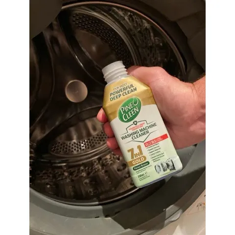 Nước tẩy rửa, vệ sinh máy giặt [7 trong 1] Pine O Cleen Gold hiệu quả cao 250ml