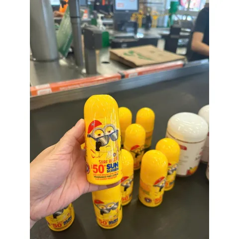 Kem Chống Nắng Dạng Lăn Cho Bé từ 1 tuổi -  Surf Life Saving Despicable Me Sunscreen SPF50+, minions