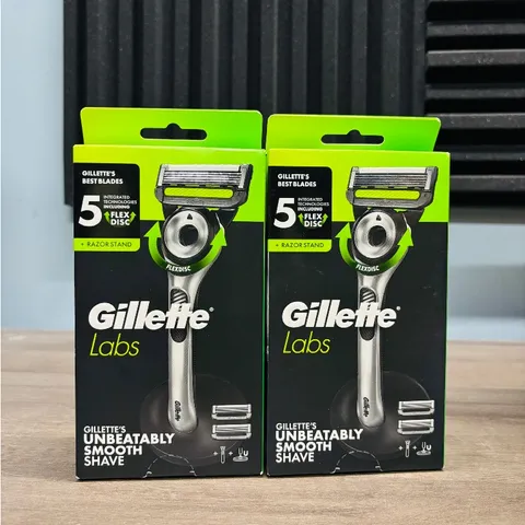 Dao cạo râu Gillette Labs 5 lưỡi kèm thanh tẩy tế bào chết dành cho nam