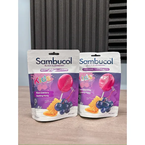 Kẹo mút làm dịu cổ họng/ giảm ho cho bé từ 2 tuổi - Sambucol Black Elderberry Soothing Throat Pops