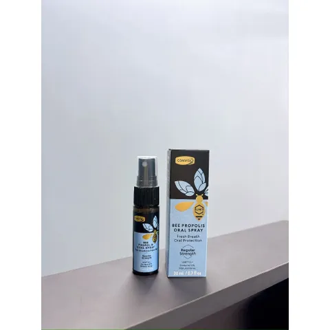 {mẫu mới} Xịt họng keo ong Comvita Bee Propolis Oral Spray 20ml, cho hơi thở thơm mát, thích hợp cho bé/trẻ trên 3 tuổi