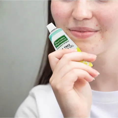 Sữa Rửa Mặt Tràm Trà Và Gel Giảm Mụn Úc - Thursday Plantation Tea Tree Face Wash & Medicated Gel