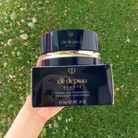 Phấn Phủ Bột CIé de Peau Beauté Translucent Loose Powder 26g