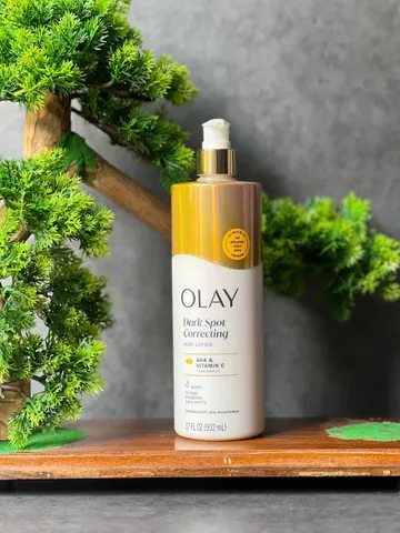 Dưỡng thể Olay Dark Spot Correcting Body Lotion 502ml Mỹ