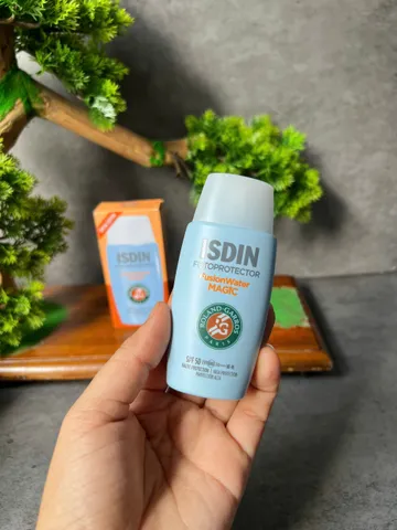 Kem Chống Nắng ISDIN Fusion Water Magic Roland-Garros SPF50 50ml Bản Giới Hạn